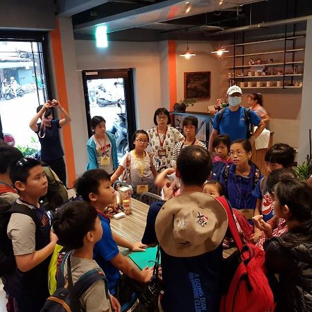 Taipei Travelers International Hostel Tamsui Exterior photo