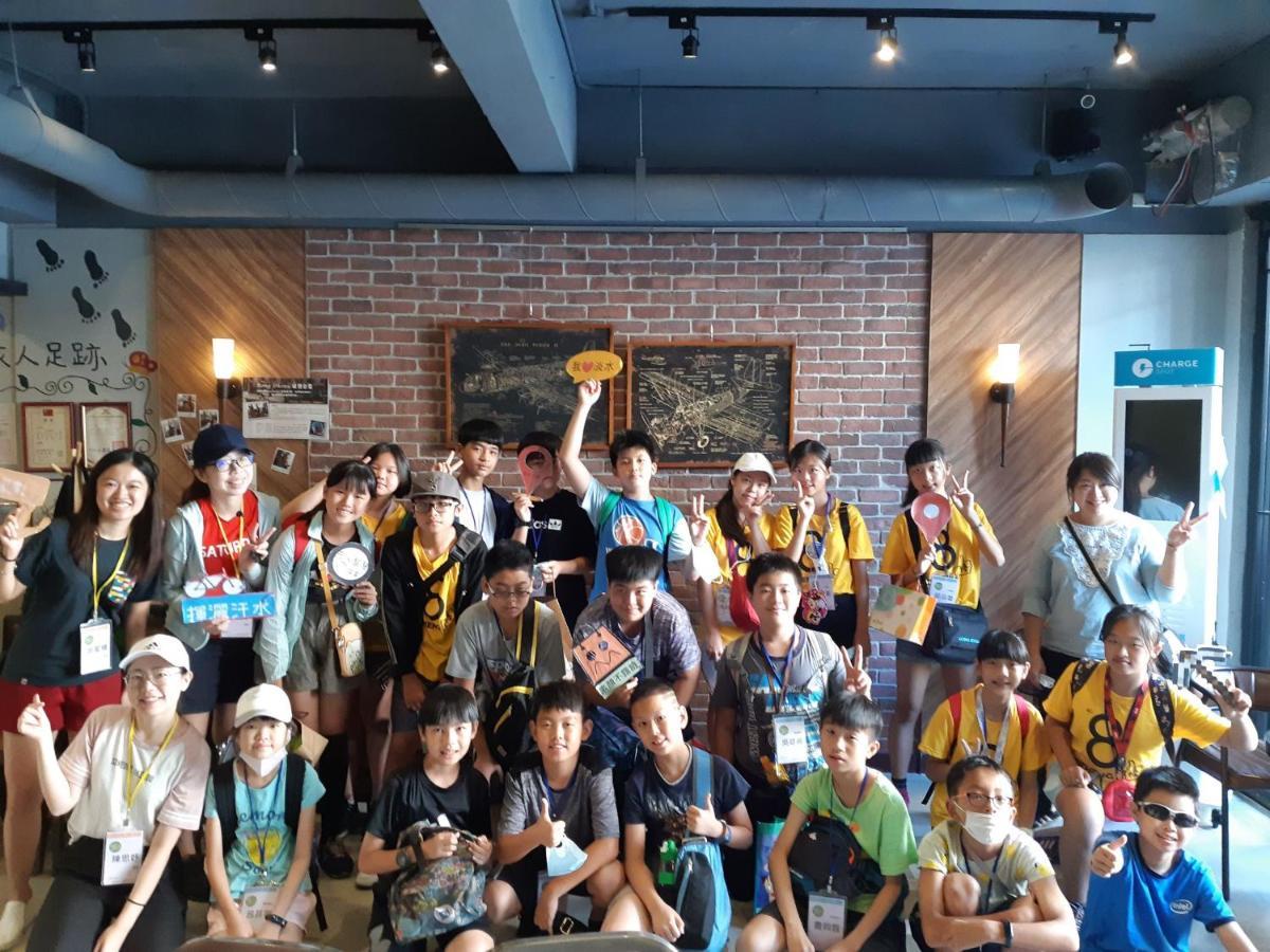 Taipei Travelers International Hostel Tamsui Exterior photo